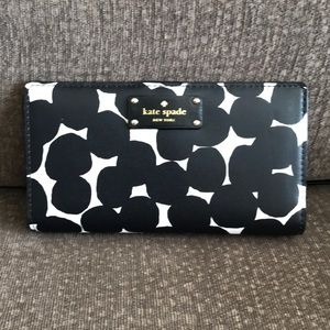 Kate spade wallet